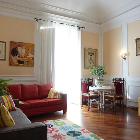 Elegante Appartamento Centro Storico CTA Eksteriør bilde