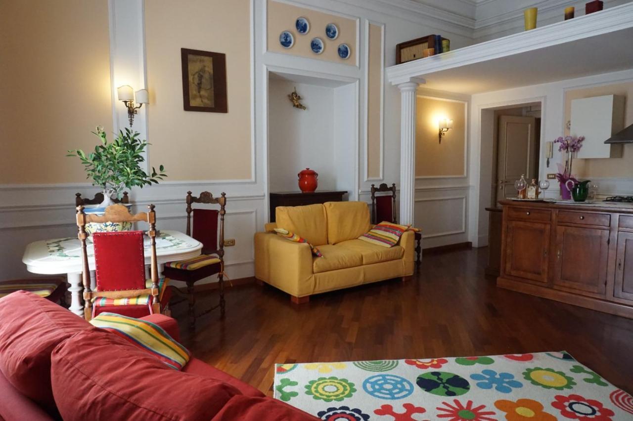 Elegante Appartamento Centro Storico CTA Eksteriør bilde